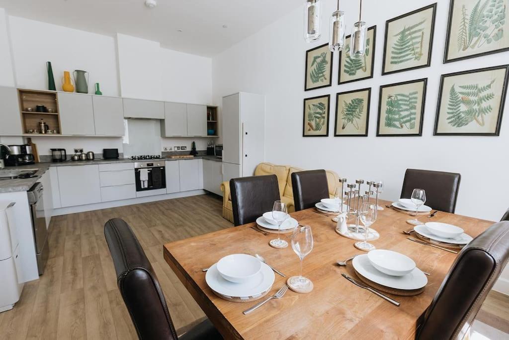Bobbin Row - Grade 2 Listed Property With A Beautiful Design With Access To Leeds ليدز المظهر الخارجي الصورة